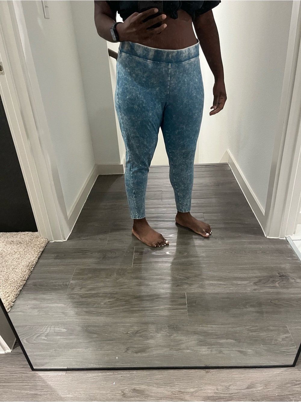 Women’s Acid-Wash Blue High-Rise Jeggings